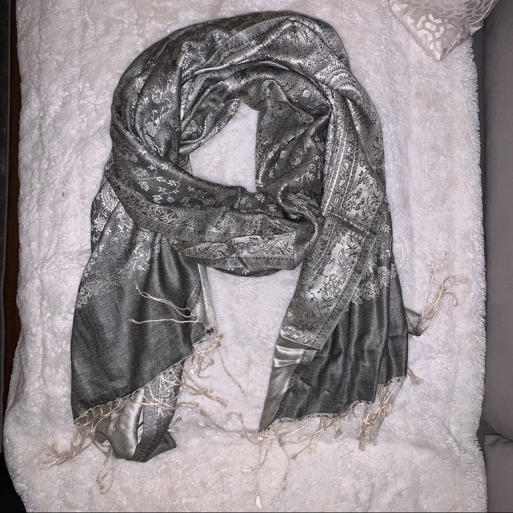 Grey and white pattern silk scarf - brand new